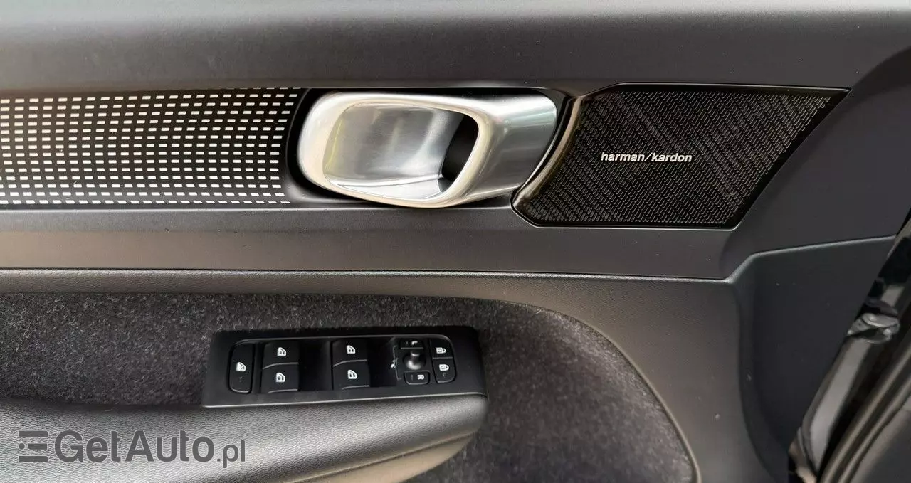 VOLVO XC 40 T4 AWD Geartronic R-Design