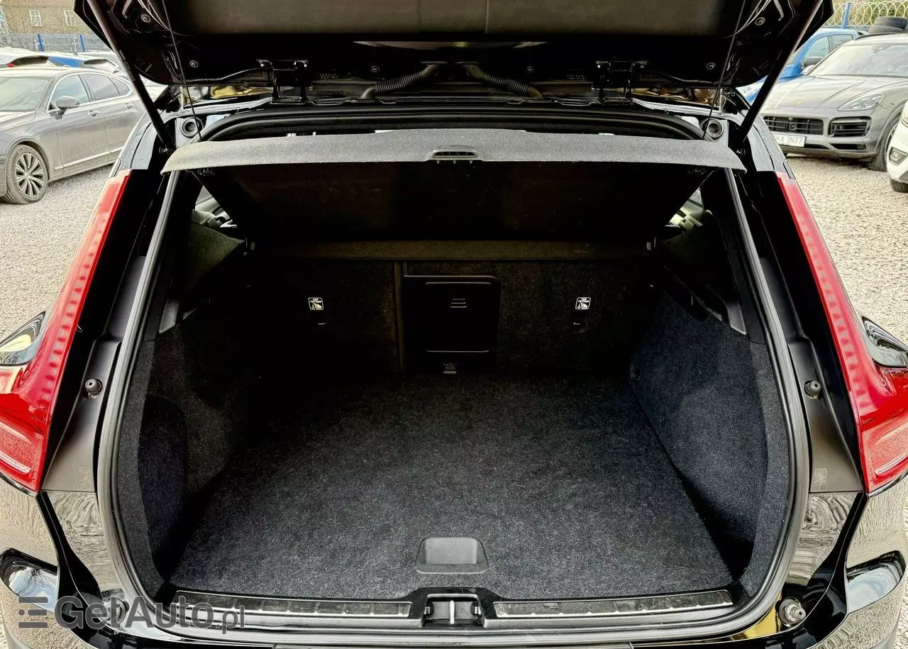 VOLVO XC 40 T4 AWD Geartronic R-Design