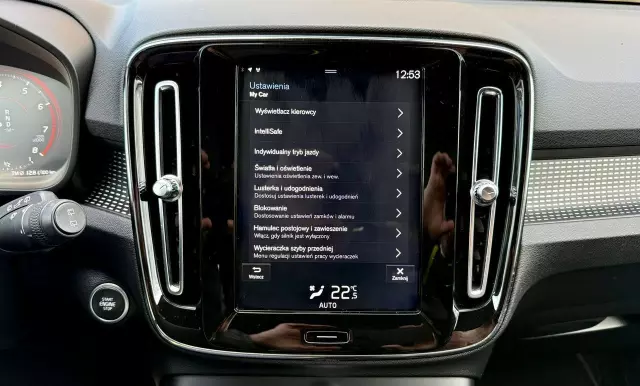 VOLVO XC 40 T4 AWD Geartronic R-Design