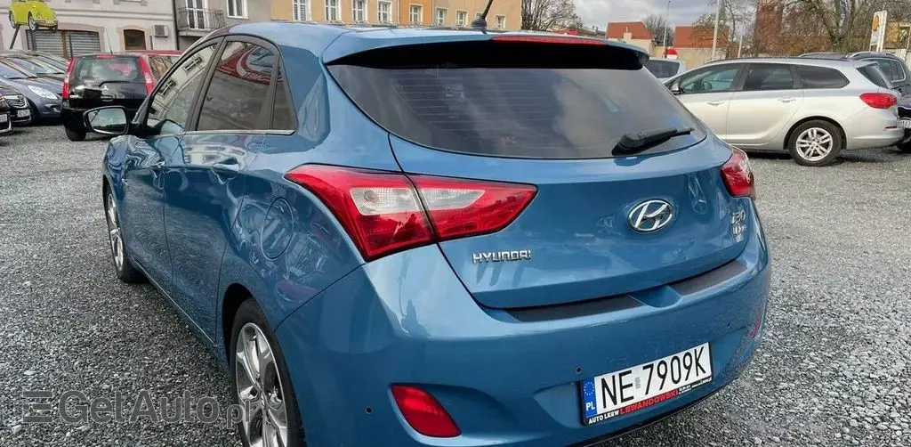 HYUNDAI I30 
