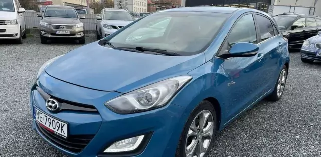HYUNDAI I30 