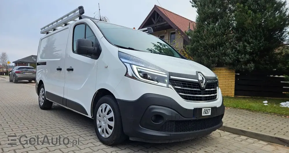 RENAULT TRAFIC 