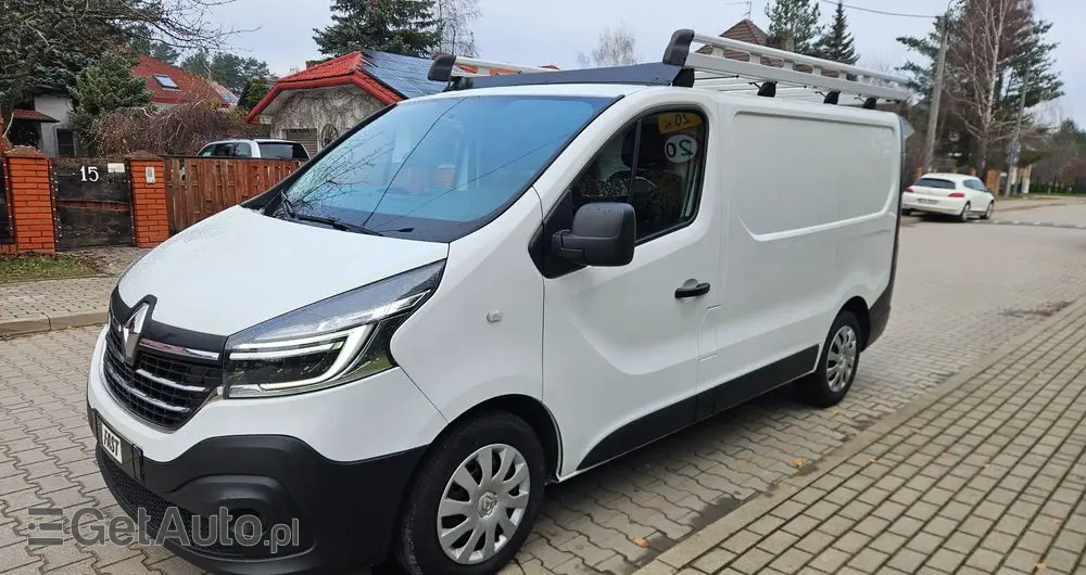 RENAULT TRAFIC 