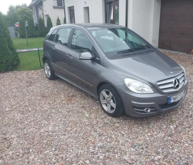 MERCEDES-BENZ Klasa B BlueEFFICIENCY