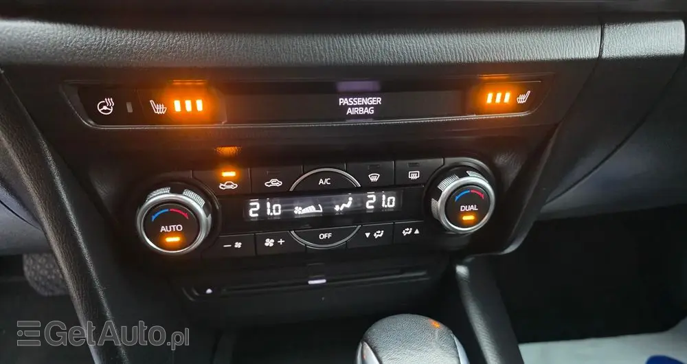 MAZDA 3 SKYACTIV-G 120 Automatik Exclusive-Line