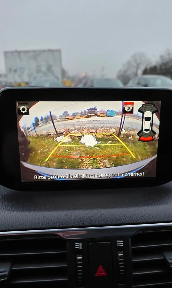 MAZDA 3 SKYACTIV-G 120 Automatik Exclusive-Line