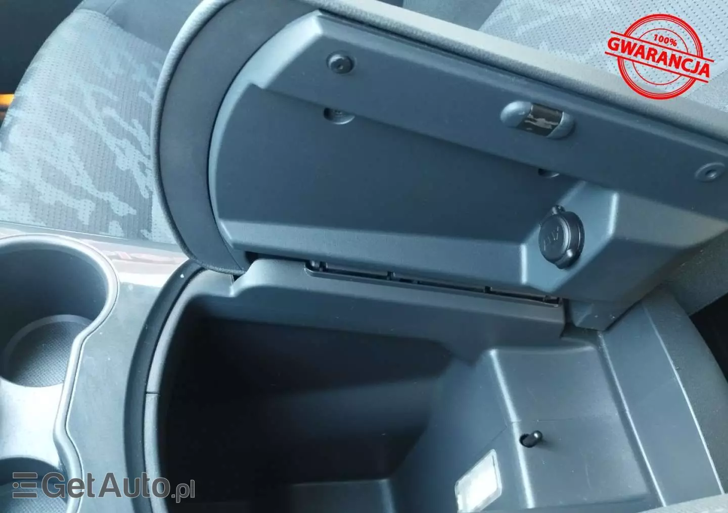 PEUGEOT 3008 120 VTi Premium