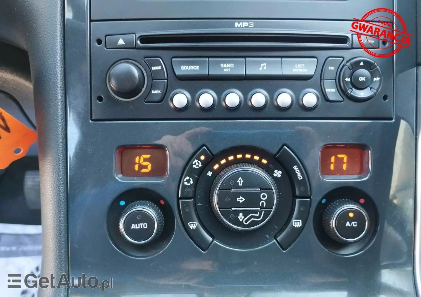 PEUGEOT 3008 120 VTi Premium