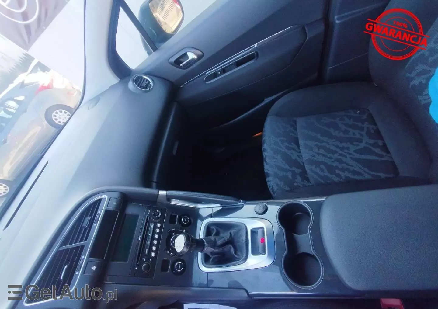 PEUGEOT 3008 120 VTi Premium