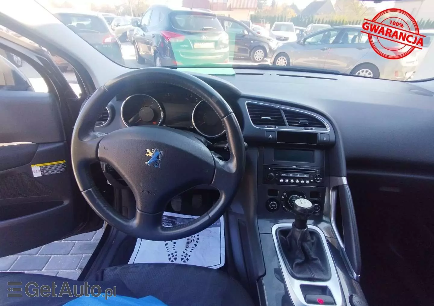 PEUGEOT 3008 120 VTi Premium