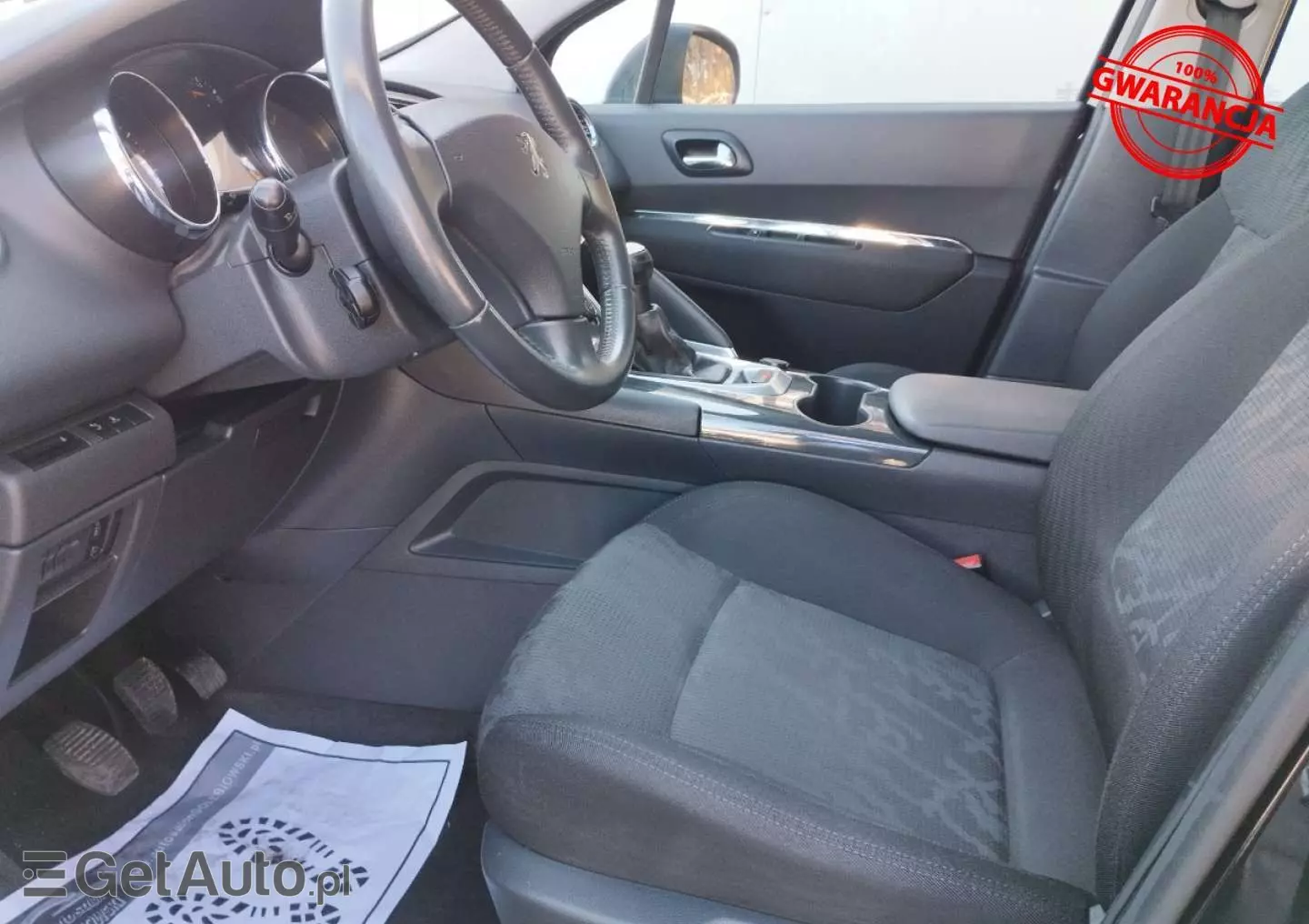 PEUGEOT 3008 120 VTi Premium