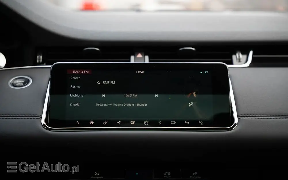 LAND ROVER Range Rover Evoque 2.0 P300 mHEV R-Dynamic SE