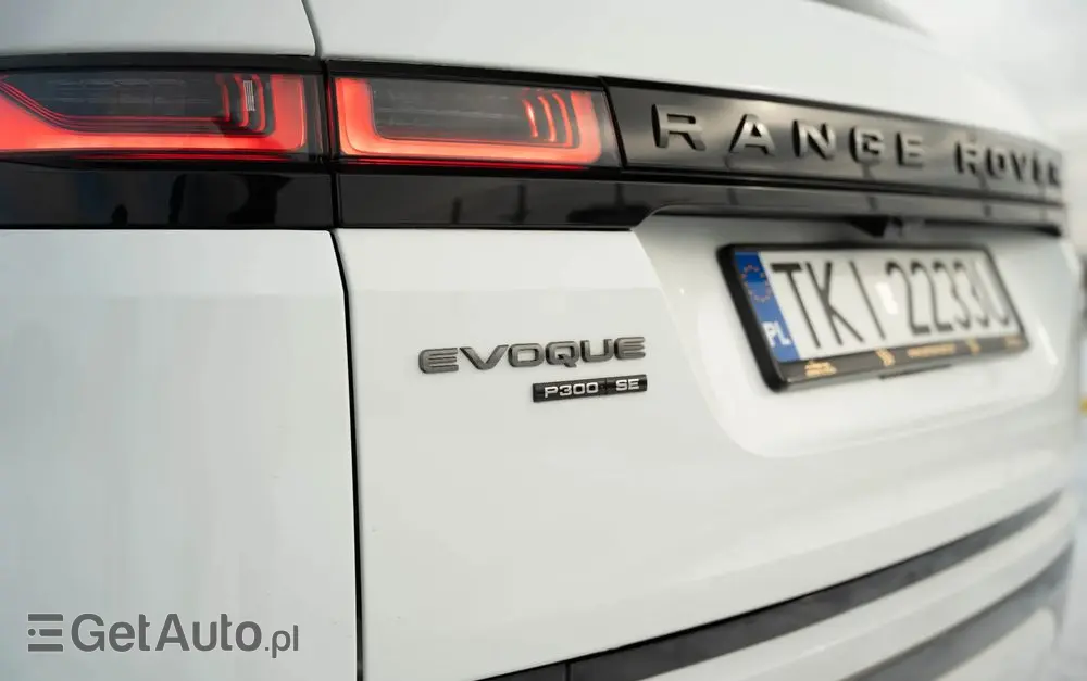 LAND ROVER Range Rover Evoque 2.0 P300 mHEV R-Dynamic SE