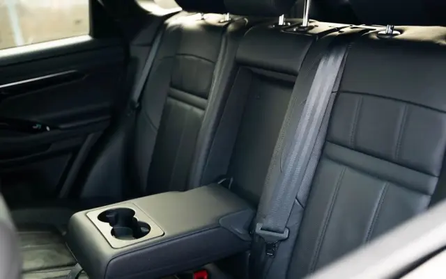 LAND ROVER Range Rover Evoque 2.0 P300 mHEV R-Dynamic SE