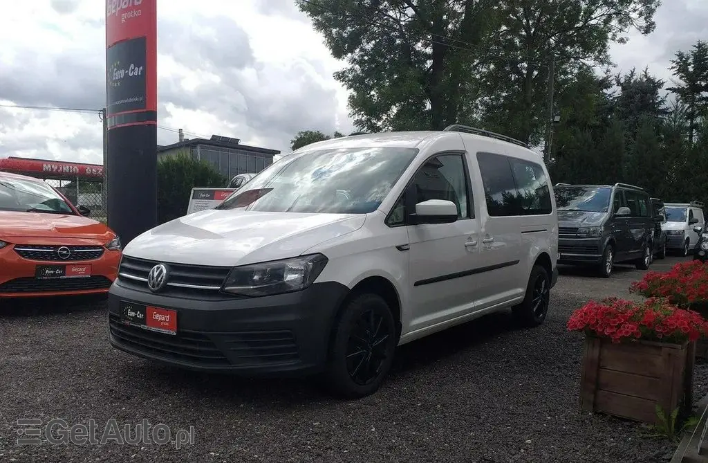 VOLKSWAGEN Caddy 
