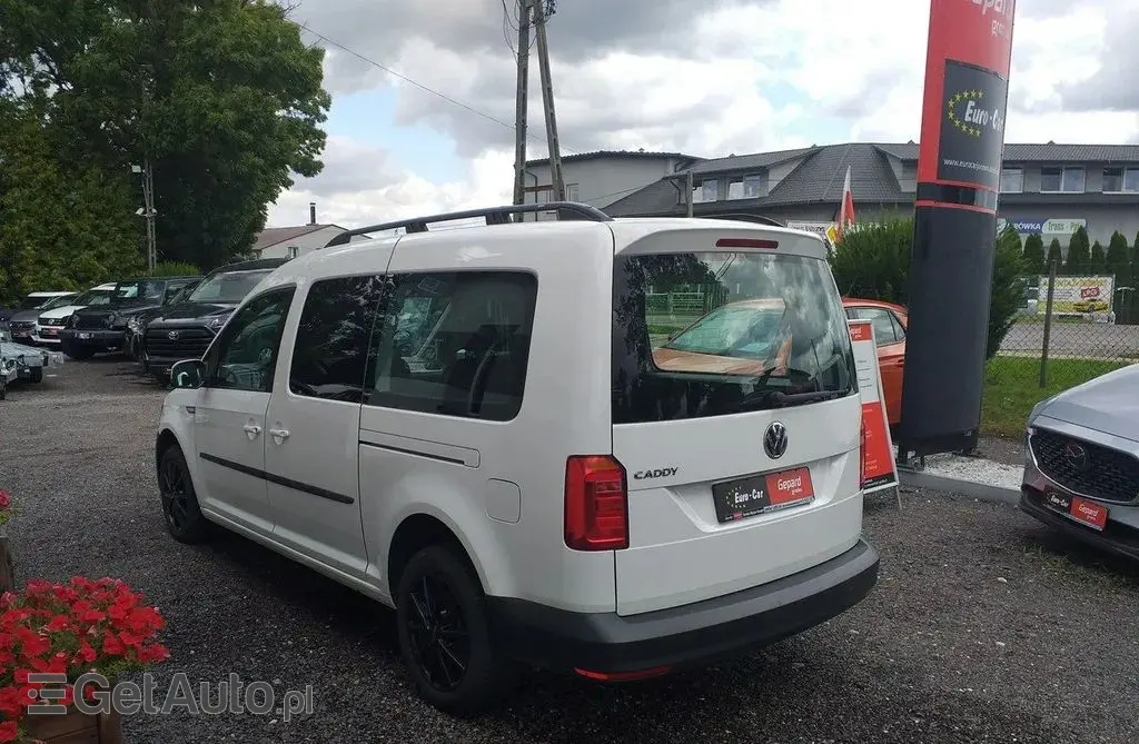 VOLKSWAGEN Caddy 