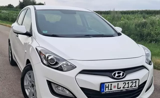HYUNDAI I30 
