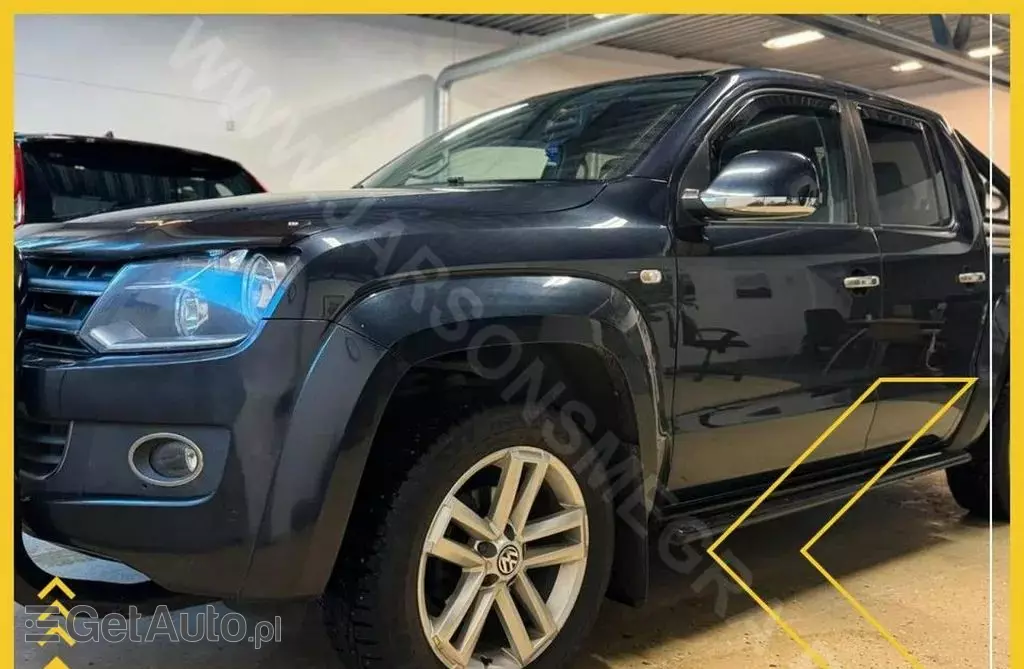 VOLKSWAGEN Amarok 