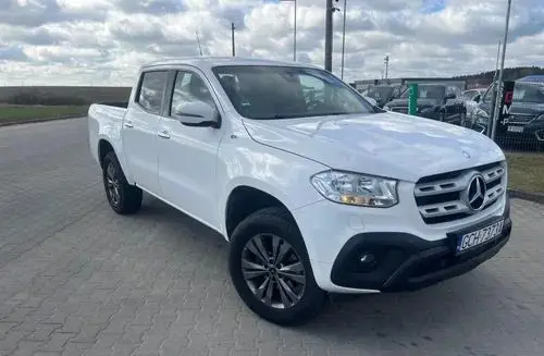 MERCEDES-BENZ Klasa X 