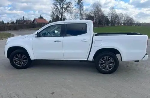 MERCEDES-BENZ Klasa X 
