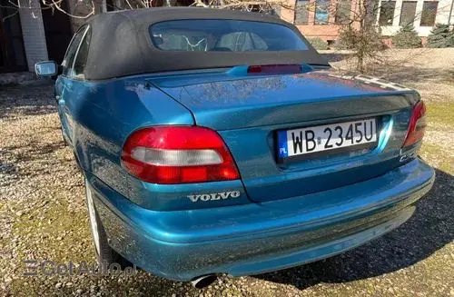 VOLVO C70 