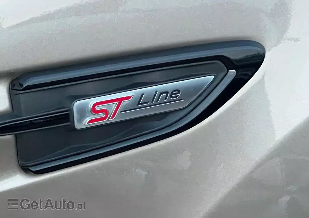 FORD Kuga 2.0 TDCi 4x4 ST-Line