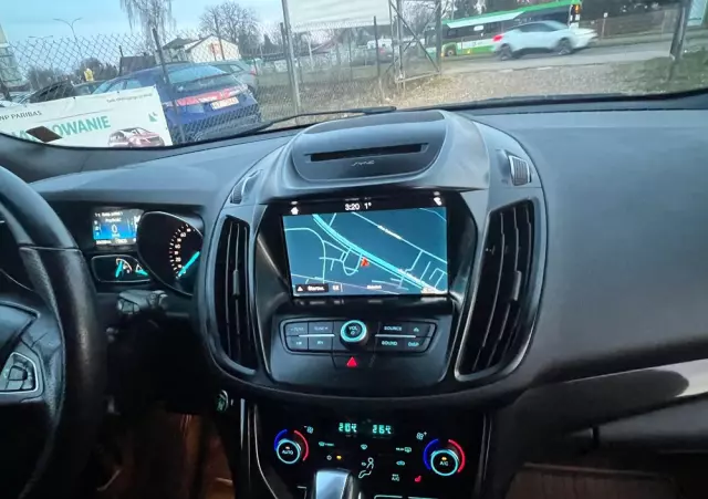 FORD Kuga 2.0 TDCi 4x4 ST-Line