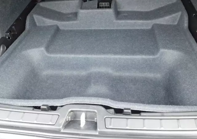 VOLVO XC 40 T3 Momentum