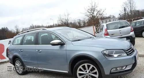 VOLKSWAGEN Passat Alltrack 