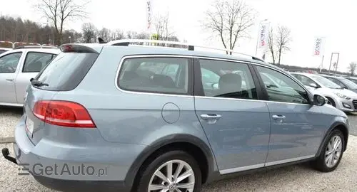 VOLKSWAGEN Passat Alltrack 