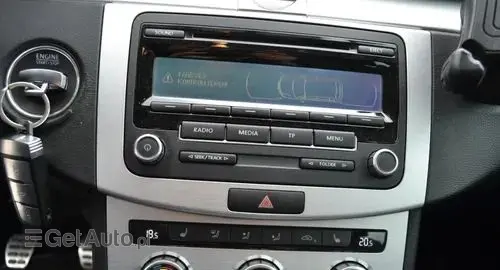 VOLKSWAGEN Passat Alltrack 