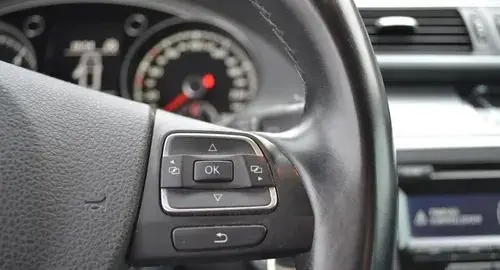 VOLKSWAGEN Passat Alltrack 