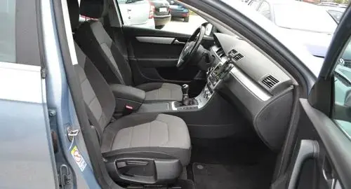 VOLKSWAGEN Passat Alltrack 