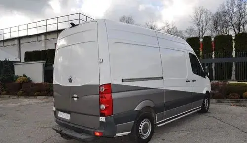 VOLKSWAGEN Crafter 