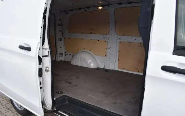 MERCEDES-BENZ 116 CDI L3 9G-TRONIC 447.605 