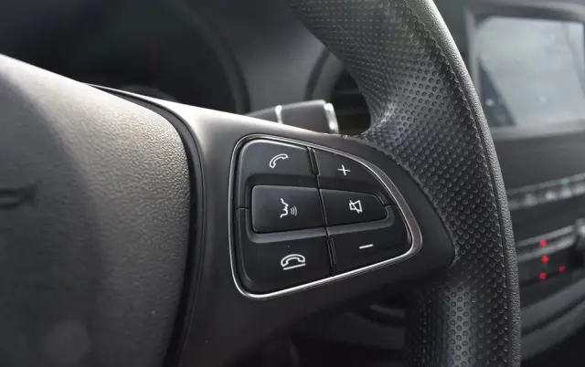 MERCEDES-BENZ 116 CDI L3 9G-TRONIC 447.605 