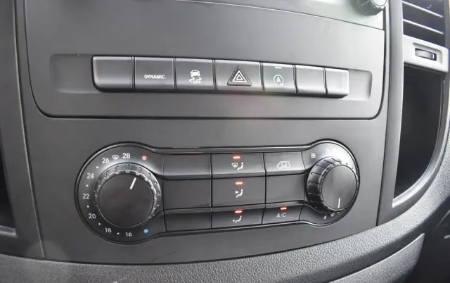 MERCEDES-BENZ 116 CDI L3 9G-TRONIC 447.605 