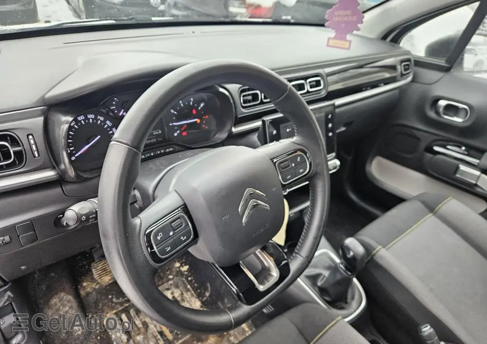 CITROËN C3 Pure Tech 82 SHINE