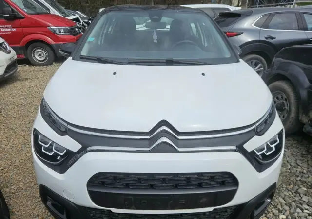 CITROËN C3 Pure Tech 82 SHINE