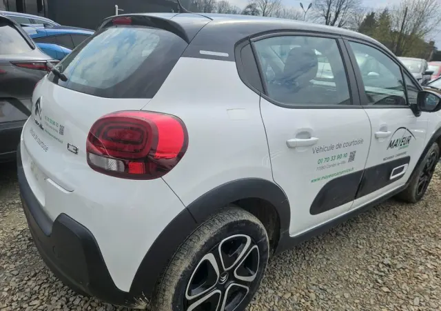 CITROËN C3 Pure Tech 82 SHINE