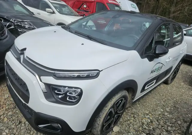 CITROËN C3 Pure Tech 82 SHINE