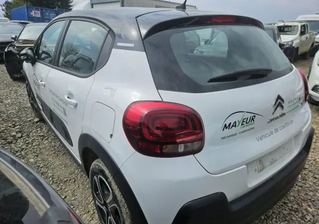CITROËN C3 Pure Tech 82 SHINE