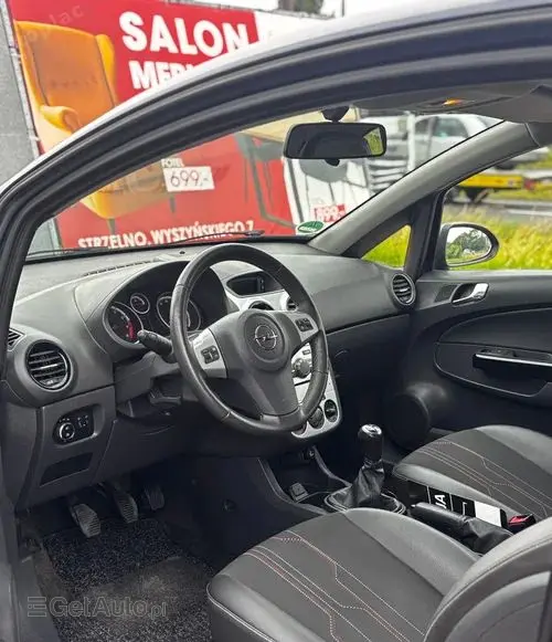 OPEL Corsa 