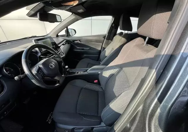 TOYOTA C-HR 1.8 Hybrid Premium