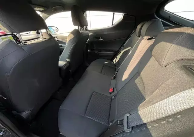 TOYOTA C-HR 1.8 Hybrid Premium