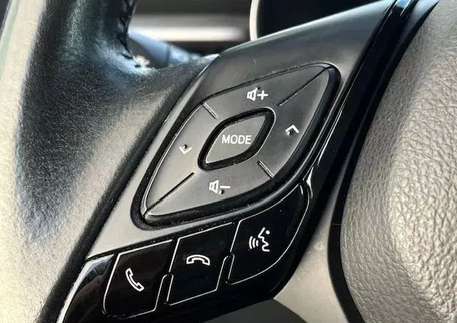 TOYOTA C-HR 1.8 Hybrid Premium