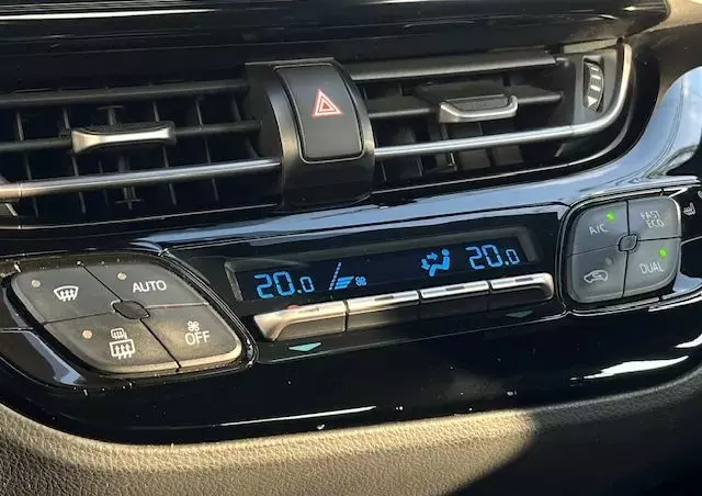 TOYOTA C-HR 1.8 Hybrid Premium