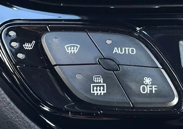 TOYOTA C-HR 1.8 Hybrid Premium