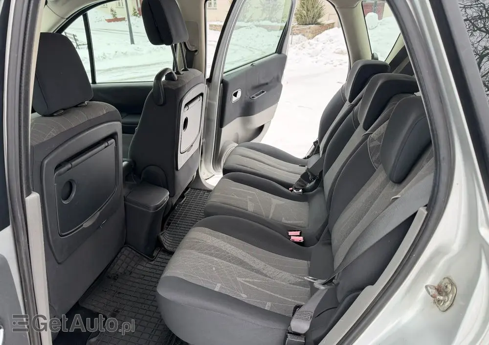 RENAULT Scenic 1.6 16V Luxe Dynamique