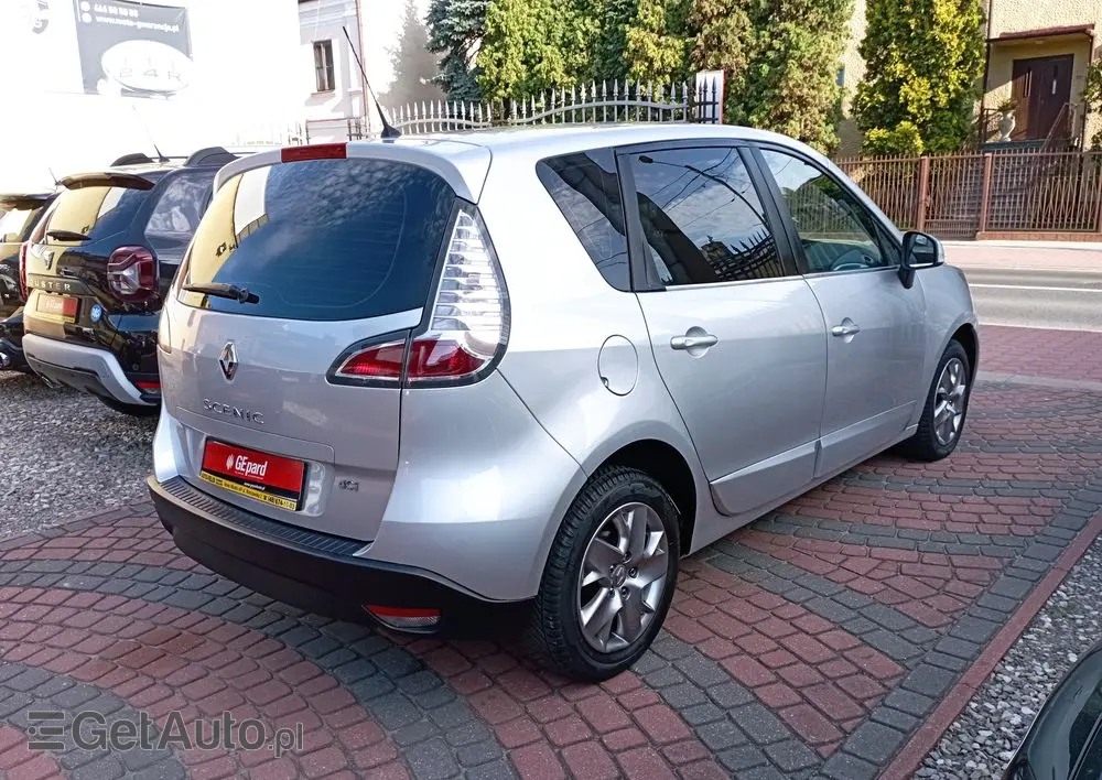 RENAULT Scenic 1.5 dCi Dynamique